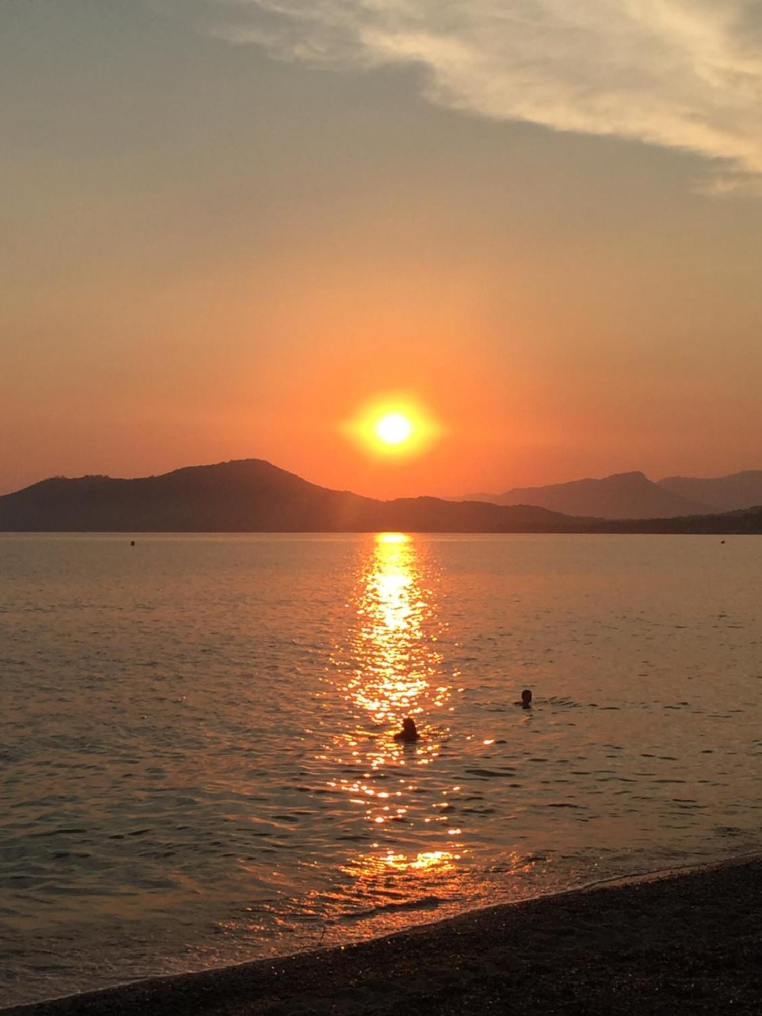 Appartement Les Cigales Rez De Jardin A 10Mn Des Plus Belles Plages Йер Экстерьер фото